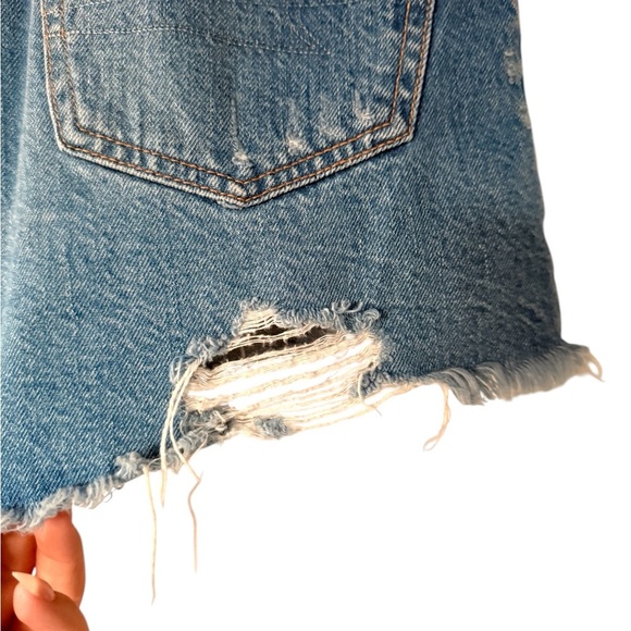 American Eagle Outfitters Women's Distressed Blue Denim Shorts - Picture 4 of 7